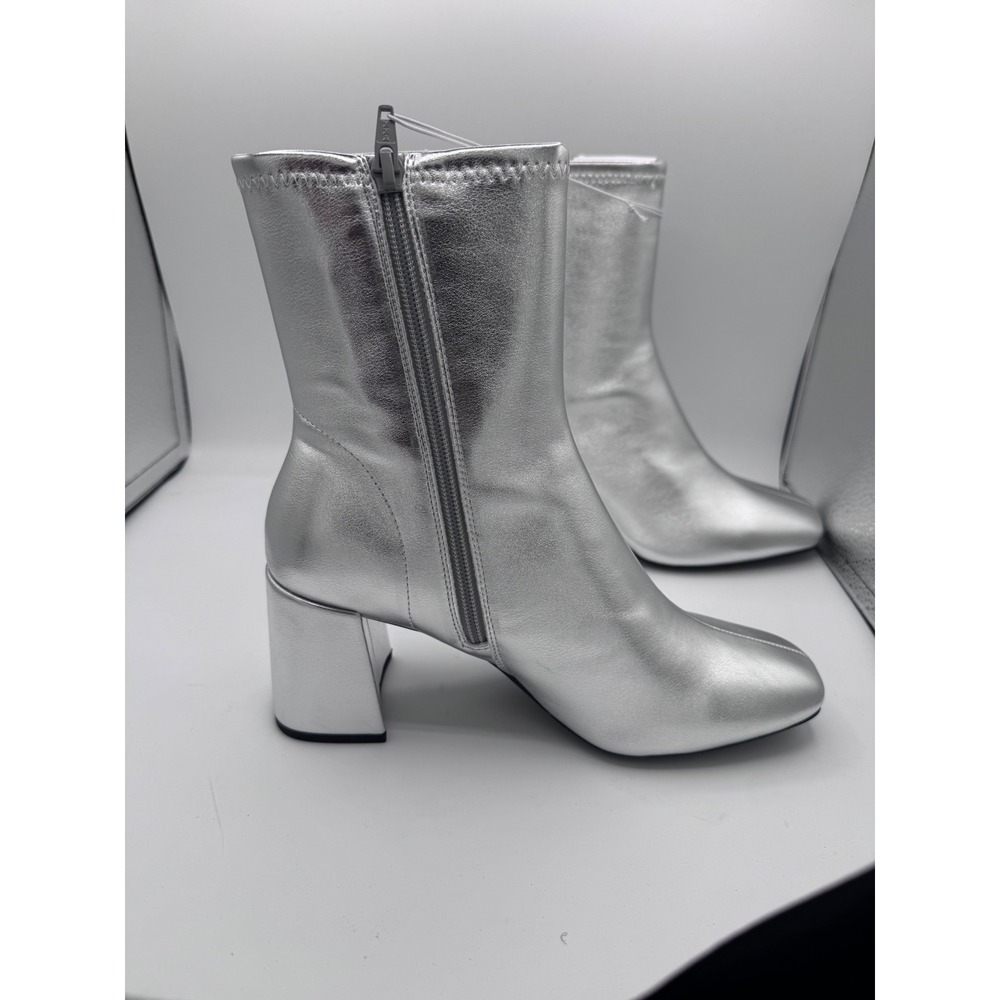 A New Day Ankle Boots Metallic Square Toe Block Heel Womens 7.5 Silver Modern - Picture 3 of 7